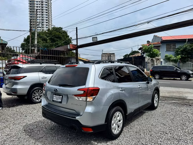 SUBARU FORESTER 2019 AWD SOLO 70 MIL KILOMETROS