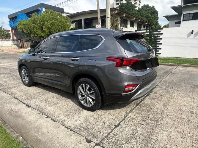 HYUNDAI SANTA FE 2019 AUTOMÁTICA NEGOCIABLE - Imagen 13
