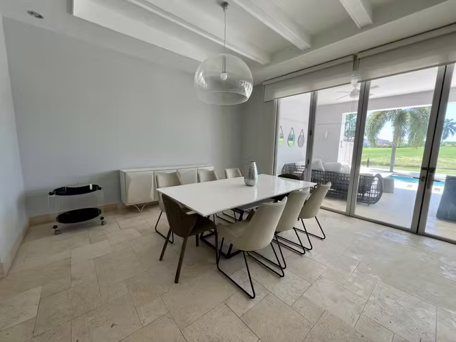 Belleza de casa en venta en Ocean Lake, Buenaventura - Imagen 11