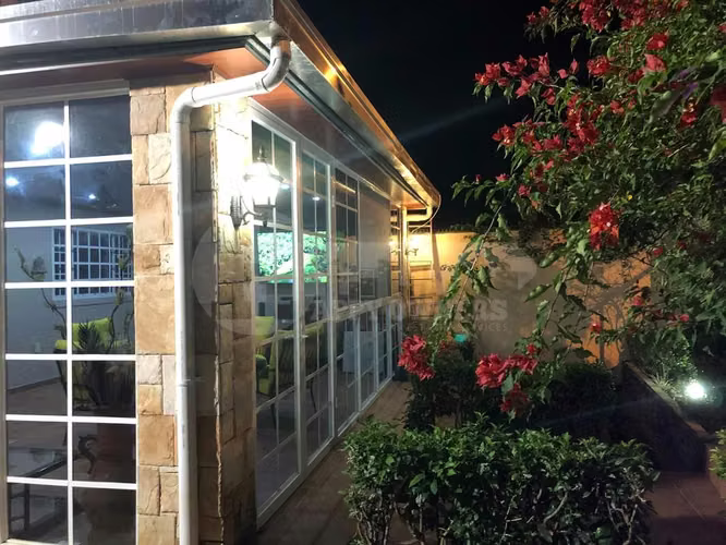 Venta de Casa Amoblada en Villas de Howard. MY