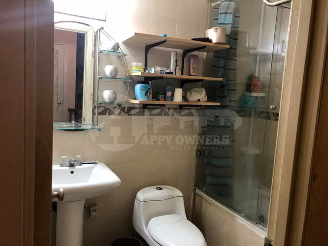 Venta de Casa Amoblada en Villas de Howard. MY