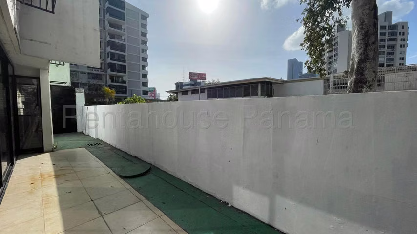 Alquiler Local Comercial en Obarrio IH27-2107 - Imagen 18