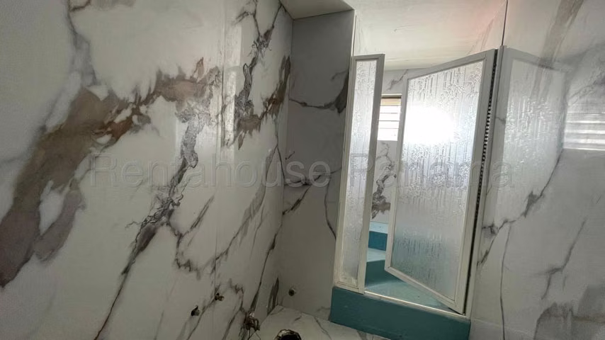 Alquiler Local Comercial en Obarrio IH27-2107 - Imagen 10