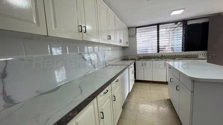 Alquiler Local Comercial en Obarrio IH27-2107 - Imagen 6