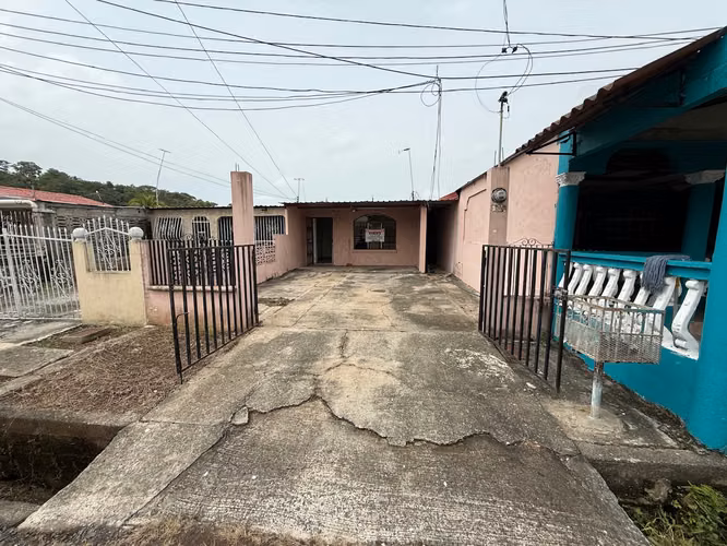 Se vende casa en Los Cerezos Vacamonte - Imagen 18