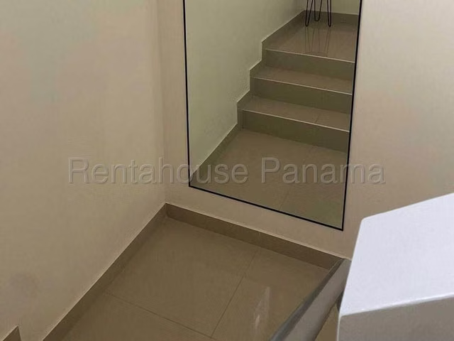 Alquiler de Casa en Costa Verde - Imagen 8