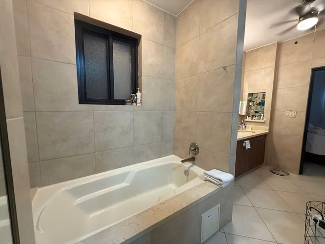 Embassy Club Clayton – Garden Apartment para vivir o invertir - Imagen 5