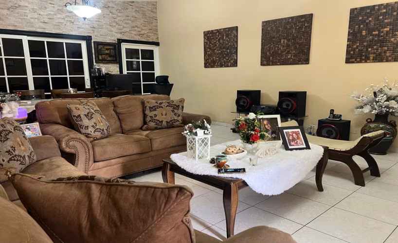 Casa en Venta en Brisas del Golf, Panamá | 3 Recámaras + Sala Familiar - Imagen 11