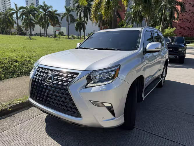 Lexus GX
