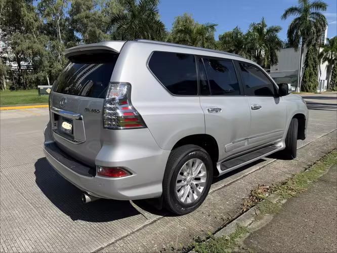 Lexus GX