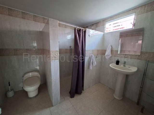 Venta de Casa en Chanis Nuevo Reparto - Imagen 9