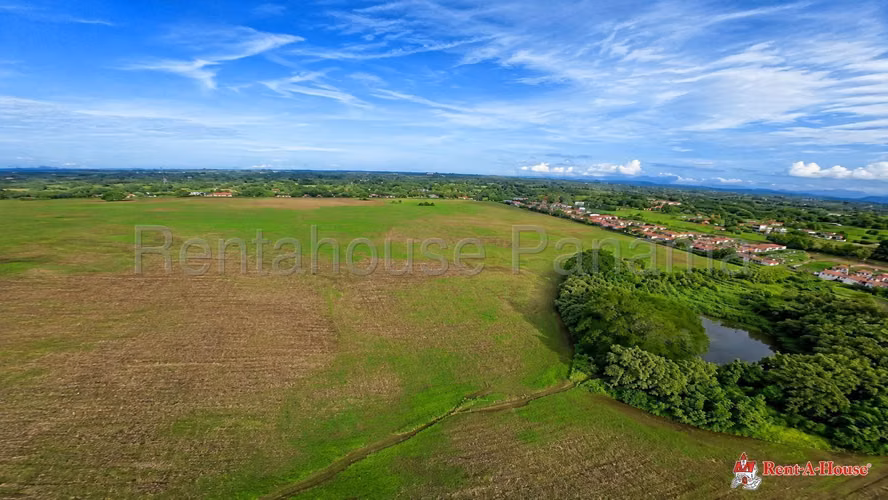 Venta Terreno Tablas Abajo - YD