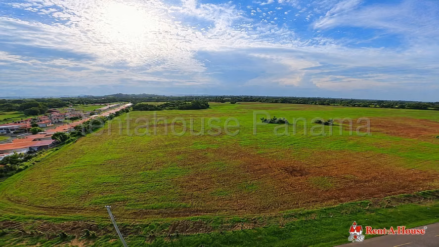 Venta Terreno Tablas Abajo - YD