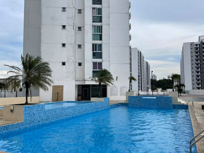 APARTAMENTO EN VENTA – PH KINGS PARK | PISO ALTO | VISTA A LA MONTAÑA