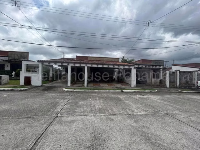 Casa en venta Las Cumbres 27MAM2159