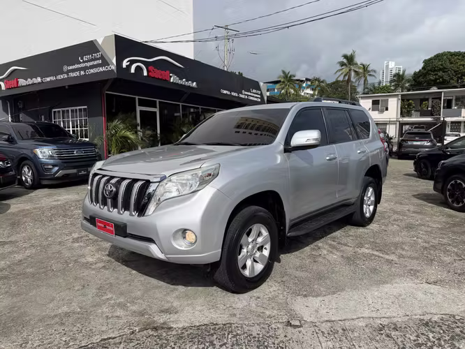 Toyota Land Cruiser Prado 2014
