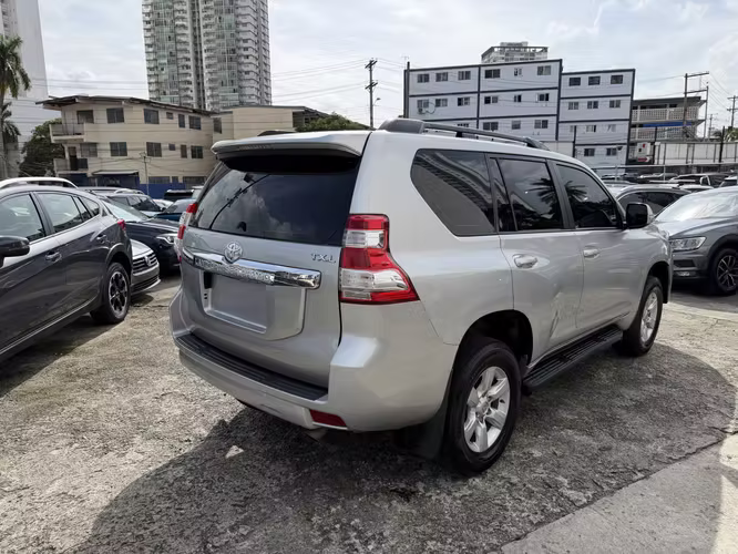 Toyota Land Cruiser Prado 2014 - Imagen 5