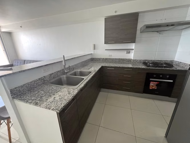 En Alquiler - PH Midpark  Amoblado - Imagen 5