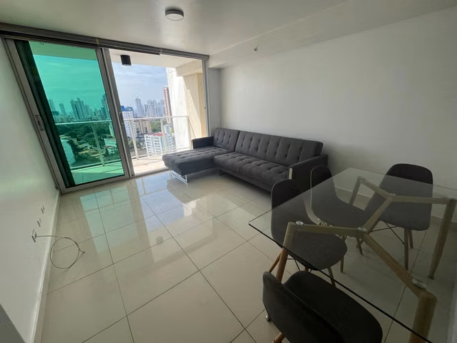 En Alquiler - PH Midpark  Amoblado - Imagen 2