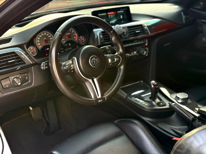 BMW M4 COUPE - Imagen 17