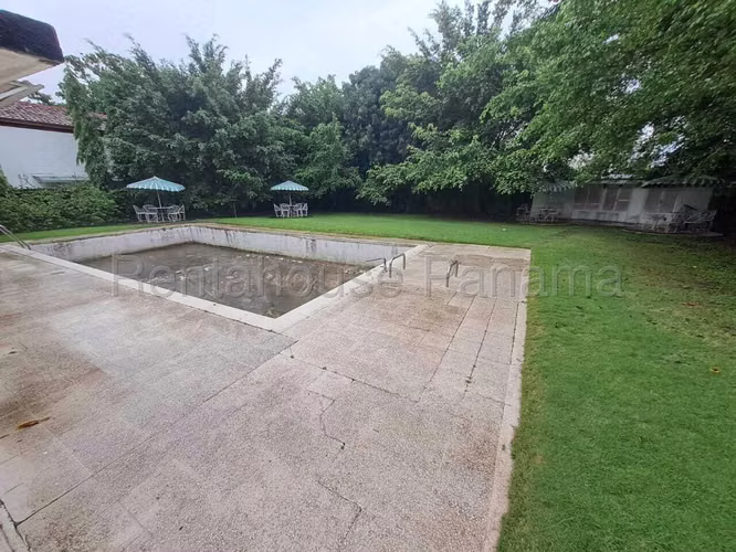 VENTA DE CASA ALTOS DEL GOLF GM - Imagen 8