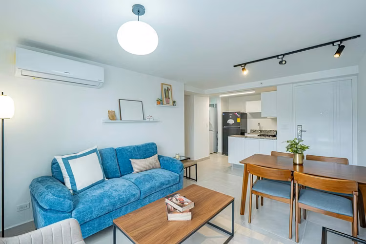 . ! Apartamento en Panamá Viejo | amoblado | 2 Rec | Muebles Nuevos y balcon