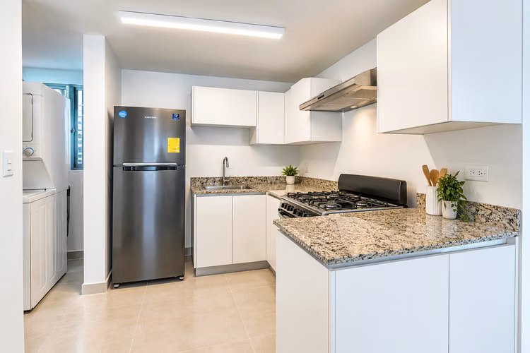 . ! Apartamento en Panamá Viejo | amoblado | 2 Rec | Muebles Nuevos y balcon - Imagen 5