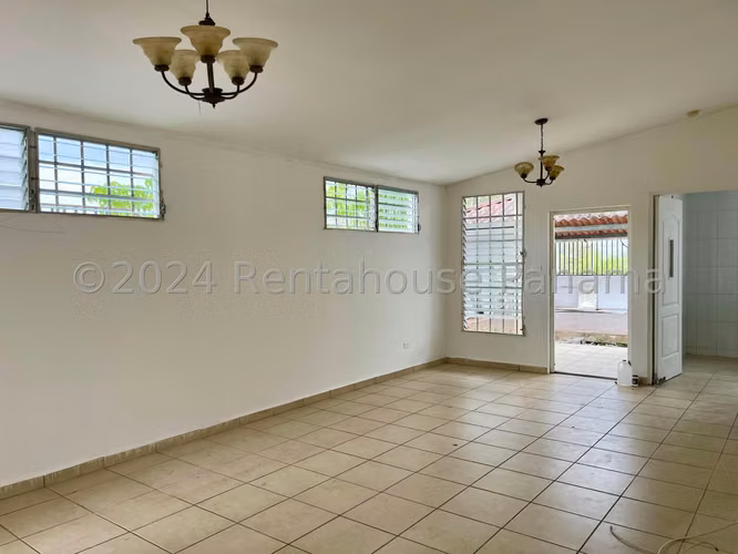 VENTA DE CASA BRISAS DEL GOLF GM - Imagen 2