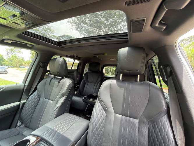 2023 LEXUS LX600 VIP ULTRA LUXURY