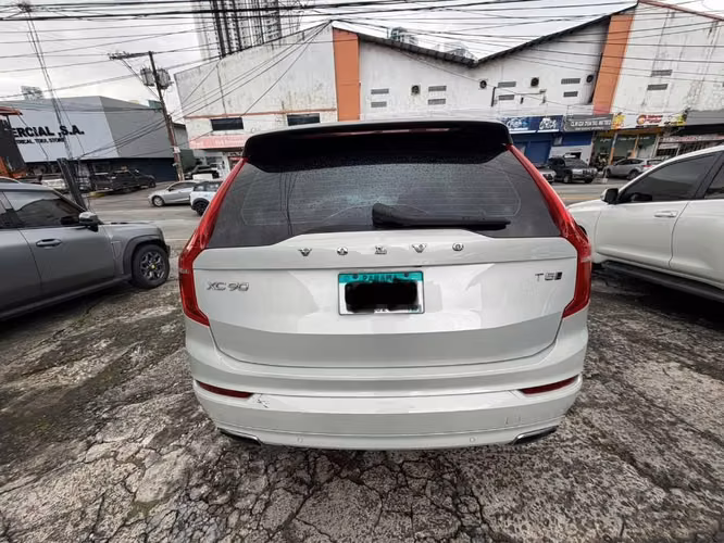 VOLVO XC 90T5 4XD  AÑO 2020 AUTOMATICO , UNICO DUEÑO 7 PUESTOS 2 JUEGOS DE LLAVES