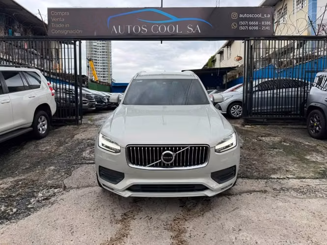 VOLVO XC 90T5 4XD  AÑO 2020 AUTOMATICO , UNICO DUEÑO 7 PUESTOS 2 JUEGOS DE LLAVES