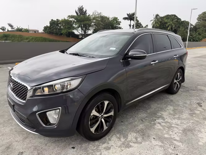 Vendo KIA Sorento 2017