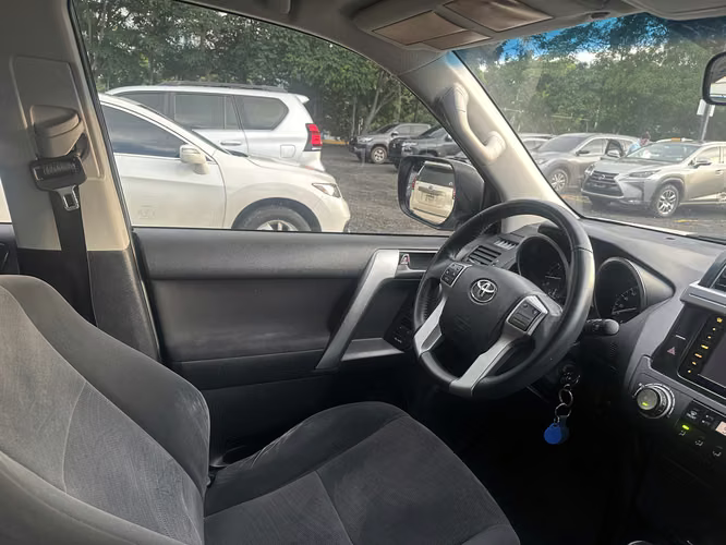 Toyota Prado 2017 - Imagen 6