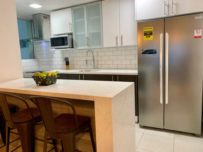 ALQUILER DE APARTAMENTO AMOBLADO EN SAN FRANCISCO CON VISTA AL MAR - Imagen 8