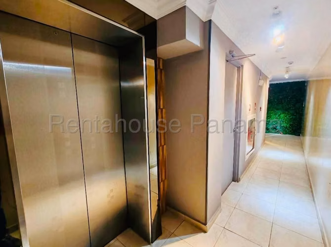 Céntrico Apartamento en Venta en San Francisco 27PPM2152