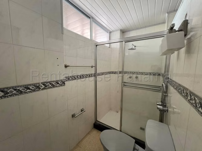 Amplio Apartamento en Venta en el Cangrejo 27PPM2161