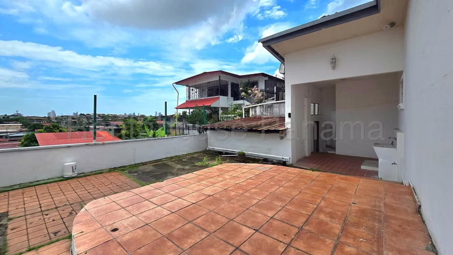 Hermosa Casa en Venta en Betania 27PPM2149