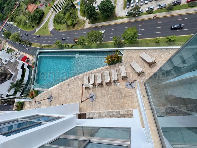 ¡Oportunidad! Apartamento Avenida Balboa - White Tower 27YCG2183