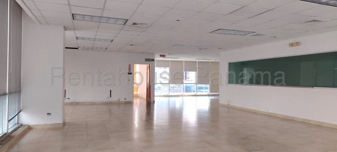 Amplia Oficina Comercial en Alquiler en Bella Vista 27PPM1225 - Imagen 8