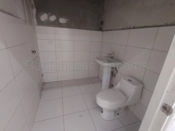 Local Comercial de 563mtr2 en Alquiler en Costa Sur 27PPM1169 - Imagen 2