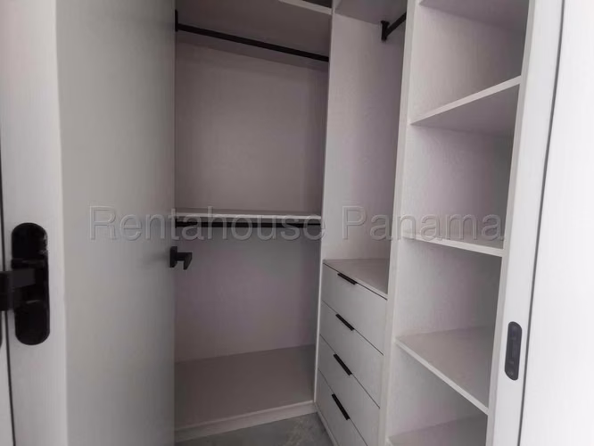 Ivy Tower, Santa María Golf & Country Club 27YCG2176