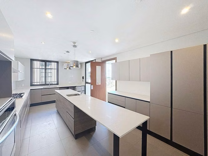 Venta de apartamento en PH Allegra, Santa María