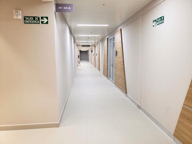 Consultorio Médico en Alquiler en Costa del Este 27EPP2108 - Imagen 3