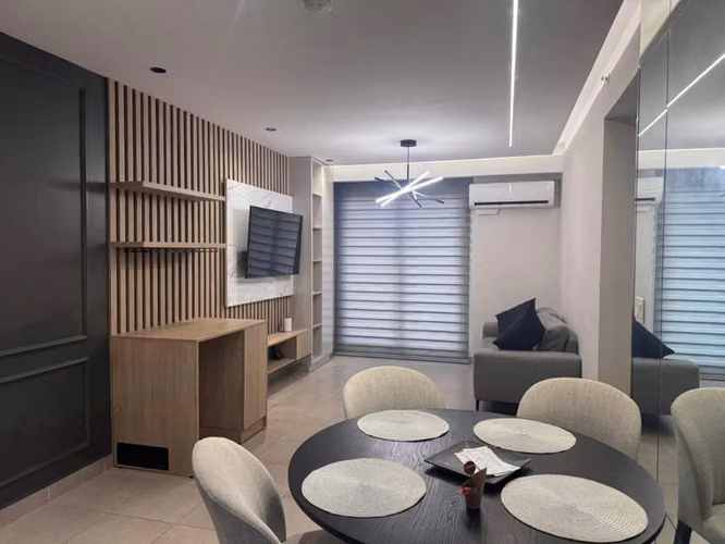 ALQUILER APARTAMENTO AMUEBLADO LAS ACACIAS