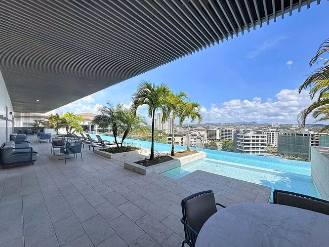 Venta de apartamento en PH Allegra, Santa María