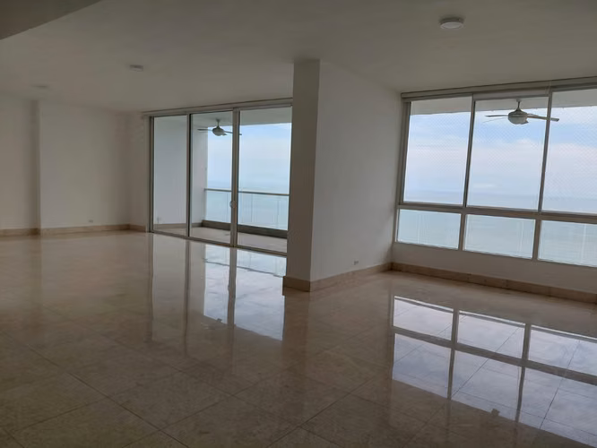 Se Vende Apartamento Piso Alto PH Aqua Costa del Este, Panamá