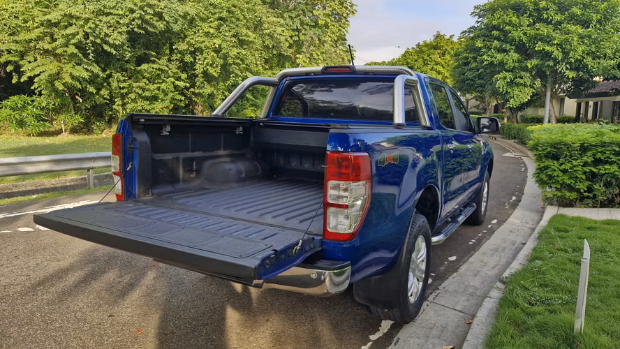 Ford Ranger XLT 4x4 Diésel 3.2 AT 2023 – Impecable