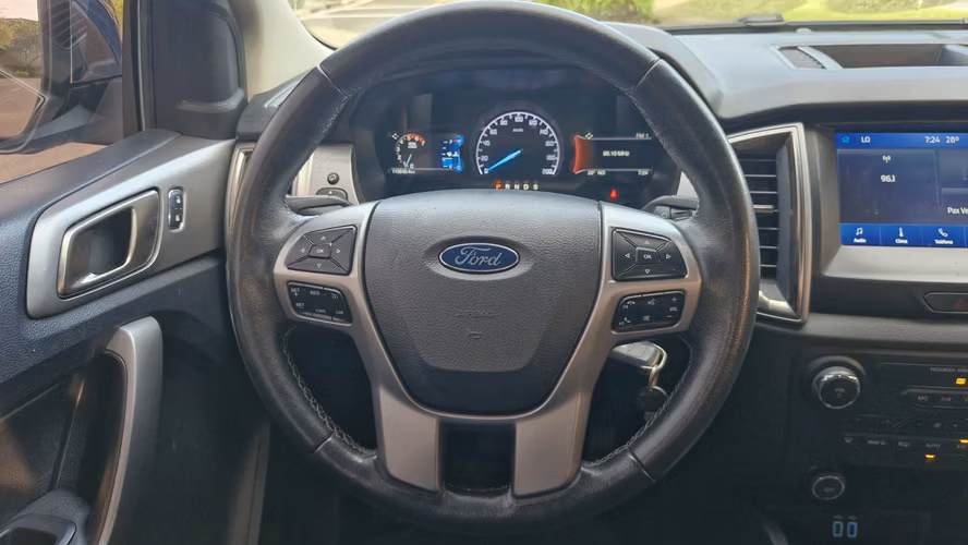 Ford Ranger XLT 4x4 Diésel 3.2 AT 2023 – Impecable