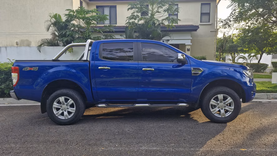 Ford Ranger XLT 4x4 Diésel 3.2 AT 2023 – Impecable