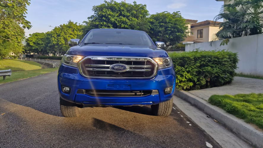 Ford Ranger XLT 4x4 Diésel 3.2 AT 2023 – Impecable